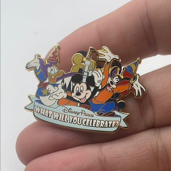 Disney Parks Celebration Pin - Picture 1 of 4